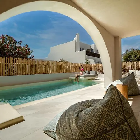 Opalia Suites
